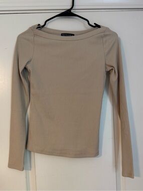Ribbed Boatneck Long-Sleeve Top!